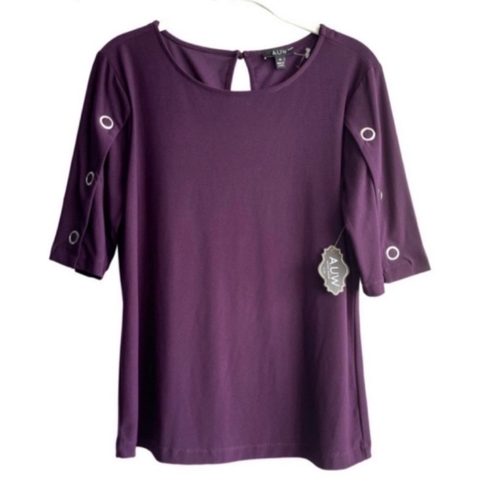NEW AUW Short Sleeve Blouse Grommet Detail Purple Size M